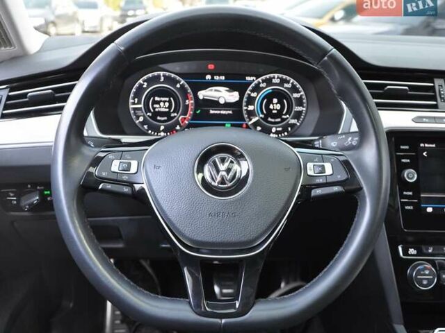 Белый Фольксваген Arteon, объемом двигателя 2 л и пробегом 80 тыс. км за 28900 $, фото 29 на Automoto.ua
