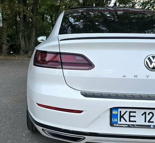 Білий Фольксваген Arteon, об'ємом двигуна 1.98 л та пробігом 87 тис. км за 26500 $, фото 12 на Automoto.ua