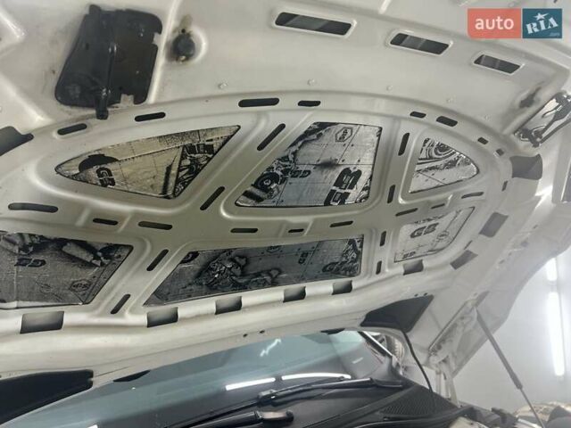 Білий Фольксваген Arteon, об'ємом двигуна 1.98 л та пробігом 99 тис. км за 27999 $, фото 6 на Automoto.ua