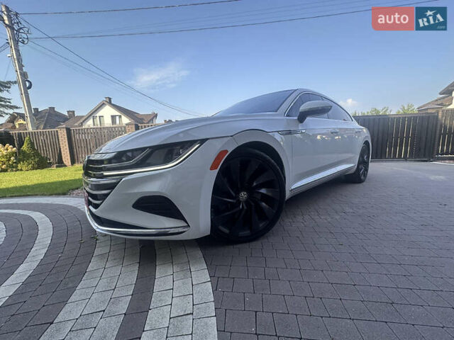 Білий Фольксваген Arteon, об'ємом двигуна 2 л та пробігом 147 тис. км за 19500 $, фото 1 на Automoto.ua