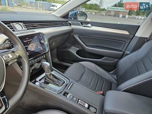 Білий Фольксваген Arteon, об'ємом двигуна 2 л та пробігом 150 тис. км за 27900 $, фото 19 на Automoto.ua