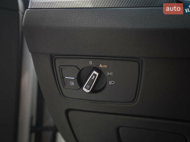 Білий Фольксваген Arteon, об'ємом двигуна 2 л та пробігом 146 тис. км за 28700 $, фото 44 на Automoto.ua