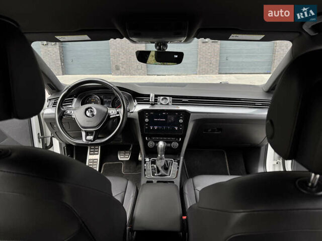 Белый Фольксваген Arteon, объемом двигателя 1.98 л и пробегом 148 тыс. км за 21500 $, фото 26 на Automoto.ua