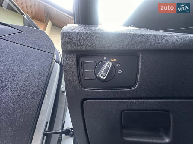 Білий Фольксваген Arteon, об'ємом двигуна 2 л та пробігом 147 тис. км за 19500 $, фото 23 на Automoto.ua