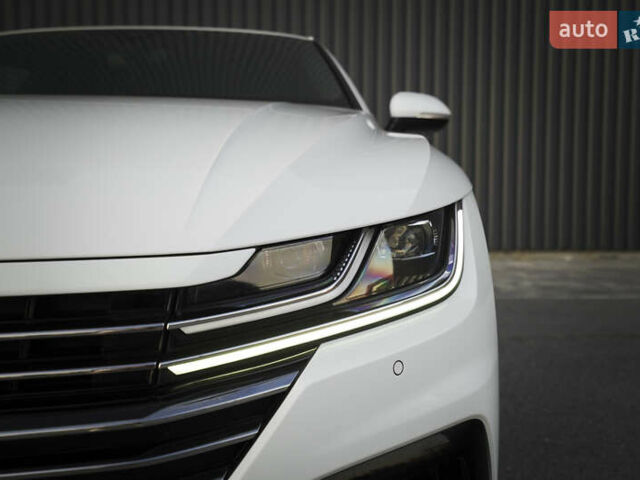 Білий Фольксваген Arteon, об'ємом двигуна 2 л та пробігом 146 тис. км за 28700 $, фото 13 на Automoto.ua