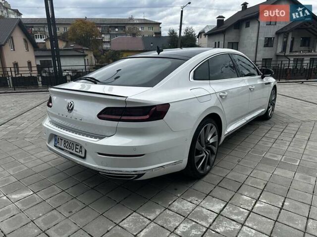 Білий Фольксваген Arteon, об'ємом двигуна 1.98 л та пробігом 67 тис. км за 28300 $, фото 2 на Automoto.ua