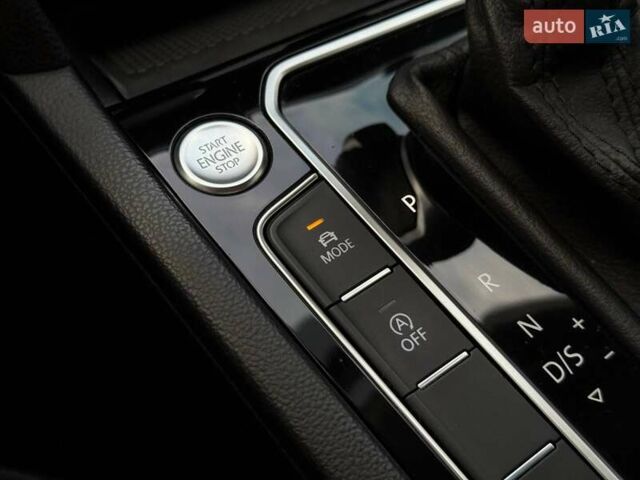 Белый Фольксваген Arteon, объемом двигателя 1.98 л и пробегом 135 тыс. км за 20800 $, фото 53 на Automoto.ua