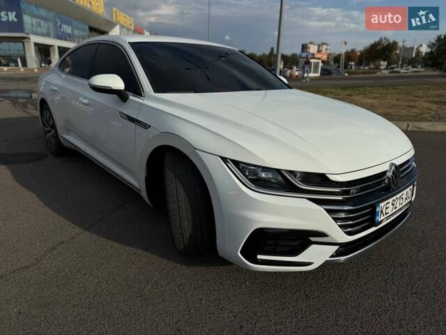 Белый Фольксваген Arteon, объемом двигателя 1.98 л и пробегом 135 тыс. км за 20800 $, фото 11 на Automoto.ua