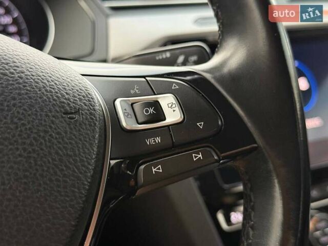 Белый Фольксваген Arteon, объемом двигателя 1.98 л и пробегом 135 тыс. км за 20800 $, фото 42 на Automoto.ua