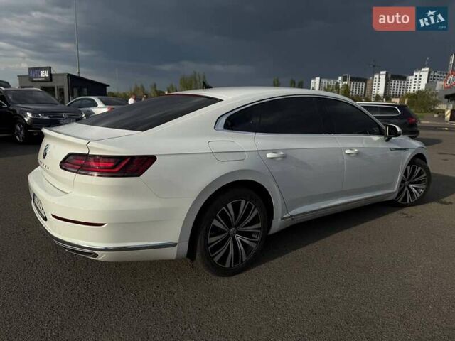 Белый Фольксваген Arteon, объемом двигателя 1.98 л и пробегом 135 тыс. км за 20800 $, фото 19 на Automoto.ua