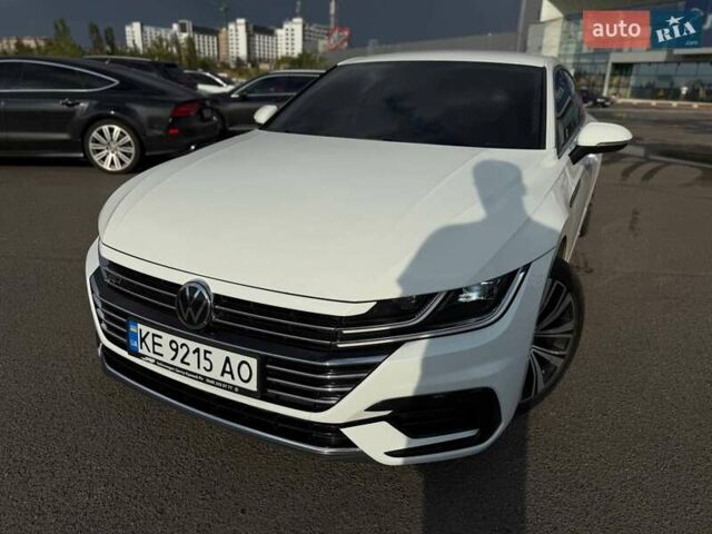 Белый Фольксваген Arteon, объемом двигателя 1.98 л и пробегом 135 тыс. км за 20800 $, фото 9 на Automoto.ua