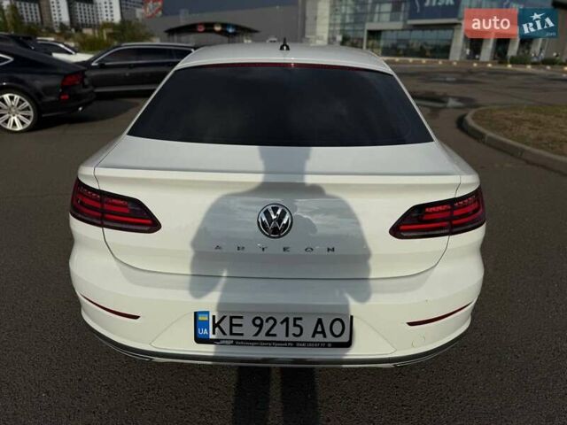 Белый Фольксваген Arteon, объемом двигателя 1.98 л и пробегом 135 тыс. км за 20800 $, фото 22 на Automoto.ua