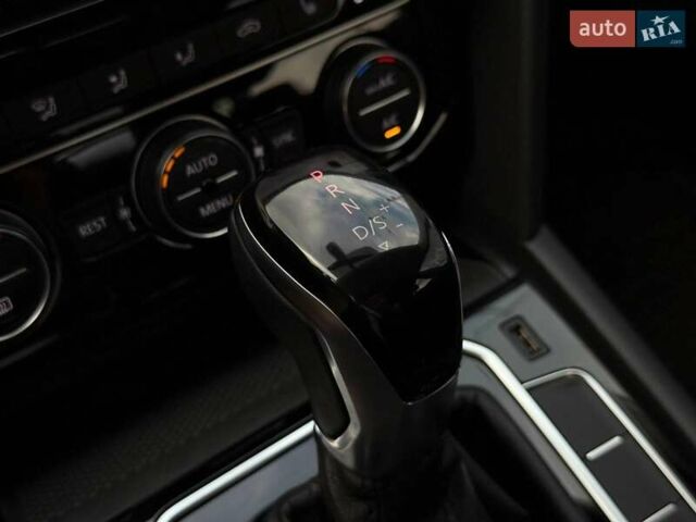 Белый Фольксваген Arteon, объемом двигателя 1.98 л и пробегом 135 тыс. км за 20800 $, фото 55 на Automoto.ua