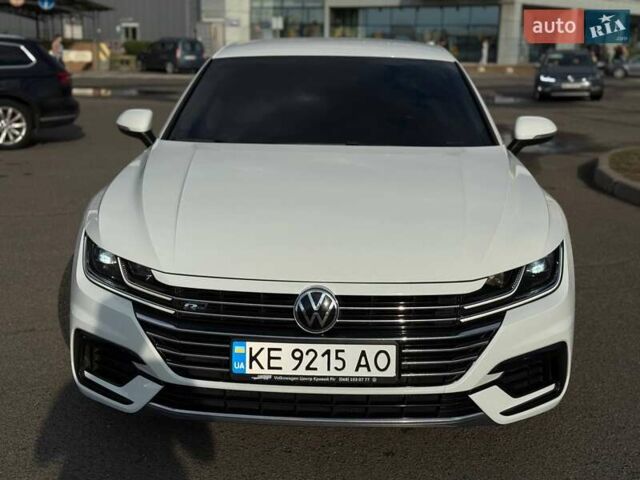 Белый Фольксваген Arteon, объемом двигателя 1.98 л и пробегом 135 тыс. км за 20800 $, фото 10 на Automoto.ua