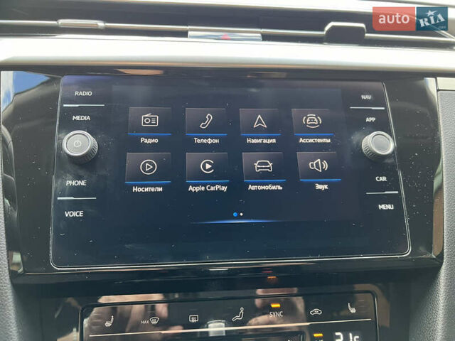 Белый Фольксваген Arteon, объемом двигателя 1.98 л и пробегом 36 тыс. км за 27900 $, фото 18 на Automoto.ua