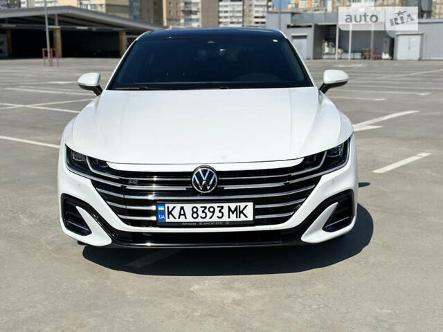 Белый Фольксваген Arteon, объемом двигателя 1.98 л и пробегом 39 тыс. км за 33500 $, фото 10 на Automoto.ua