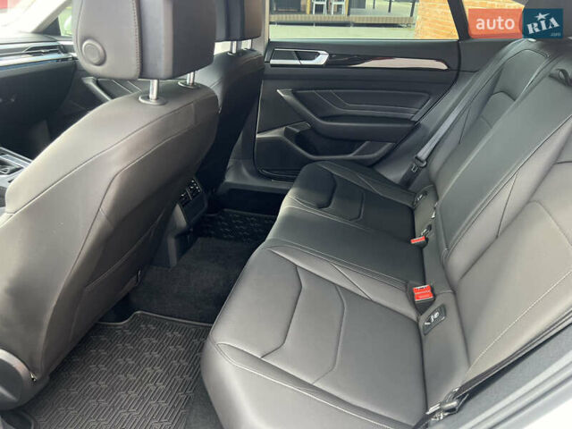 Белый Фольксваген Arteon, объемом двигателя 1.98 л и пробегом 36 тыс. км за 27900 $, фото 21 на Automoto.ua