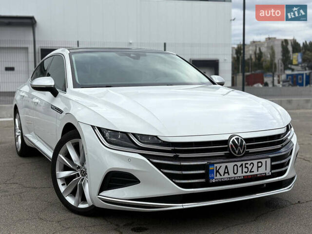 Білий Фольксваген Arteon, об'ємом двигуна 1.97 л та пробігом 144 тис. км за 28799 $, фото 2 на Automoto.ua