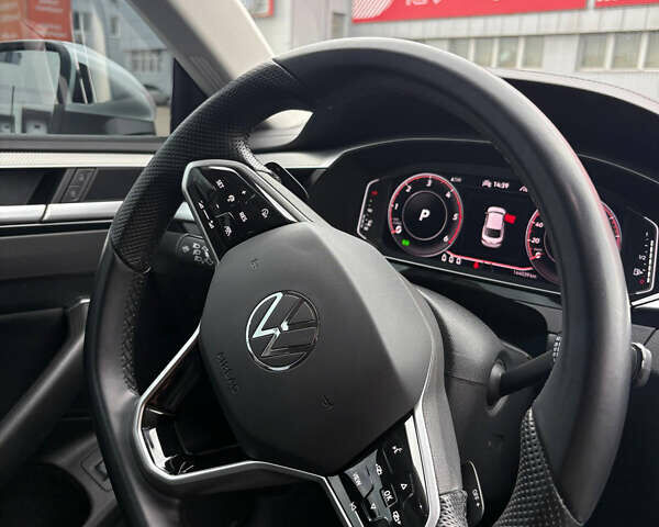 Білий Фольксваген Arteon, об'ємом двигуна 1.97 л та пробігом 144 тис. км за 28799 $, фото 25 на Automoto.ua