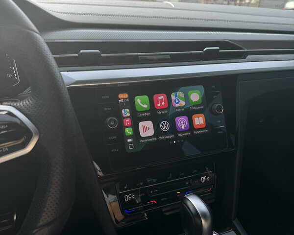 Белый Фольксваген Arteon, объемом двигателя 1.98 л и пробегом 43 тыс. км за 31000 $, фото 8 на Automoto.ua