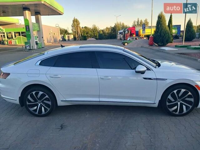 Белый Фольксваген Arteon, объемом двигателя 2 л и пробегом 19 тыс. км за 38000 $, фото 6 на Automoto.ua