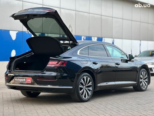 Черный Фольксваген Arteon, объемом двигателя 2 л и пробегом 226 тыс. км за 25990 $, фото 22 на Automoto.ua