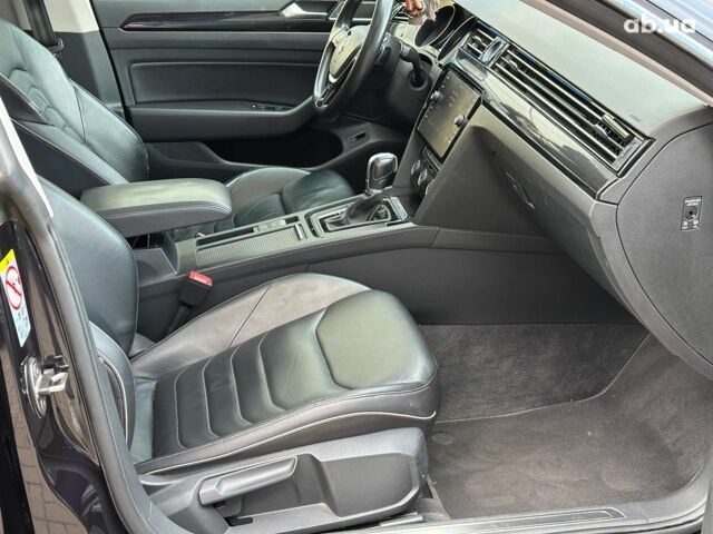 Черный Фольксваген Arteon, объемом двигателя 2 л и пробегом 226 тыс. км за 25990 $, фото 28 на Automoto.ua