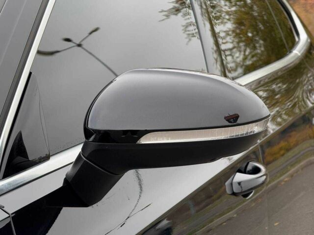 Черный Фольксваген Arteon, объемом двигателя 0 л и пробегом 117 тыс. км за 26000 $, фото 4 на Automoto.ua