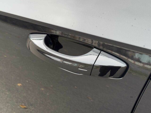 Черный Фольксваген Arteon, объемом двигателя 0 л и пробегом 117 тыс. км за 26000 $, фото 5 на Automoto.ua