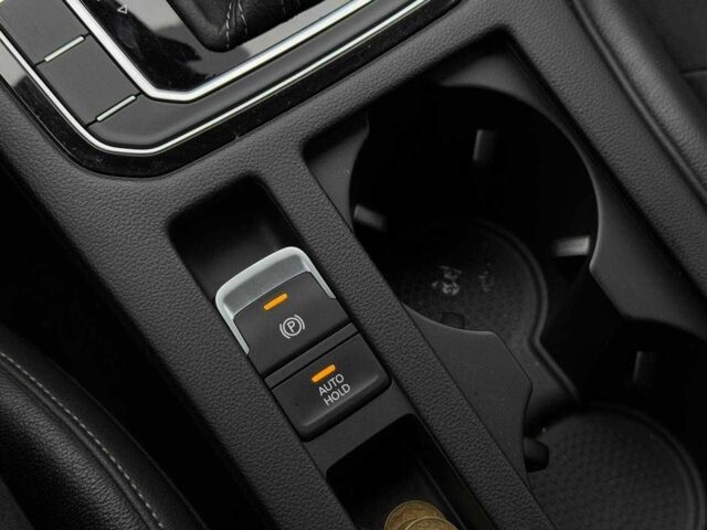 Черный Фольксваген Arteon, объемом двигателя 0 л и пробегом 117 тыс. км за 26000 $, фото 20 на Automoto.ua