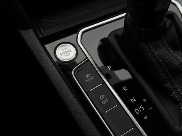 Черный Фольксваген Arteon, объемом двигателя 0 л и пробегом 117 тыс. км за 26000 $, фото 18 на Automoto.ua