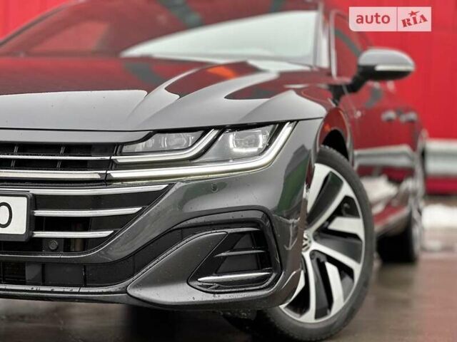 Черный Фольксваген Arteon, объемом двигателя 2 л и пробегом 149 тыс. км за 33900 $, фото 6 на Automoto.ua