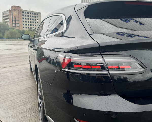 Черный Фольксваген Arteon, объемом двигателя 1.97 л и пробегом 44 тыс. км за 45000 $, фото 16 на Automoto.ua