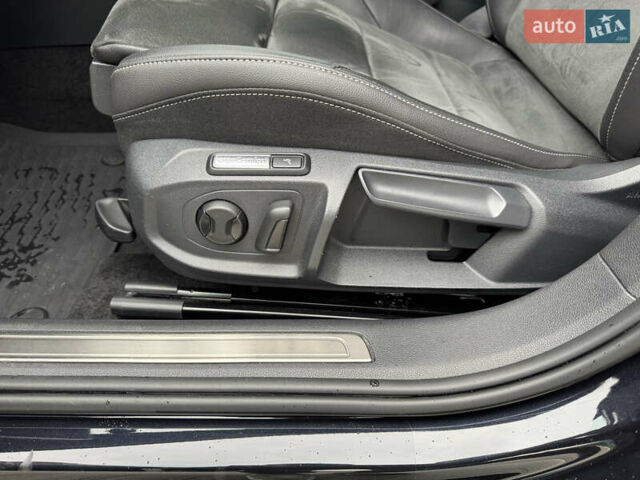 Черный Фольксваген Arteon, объемом двигателя 1.97 л и пробегом 44 тыс. км за 45000 $, фото 26 на Automoto.ua