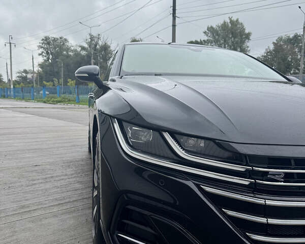 Черный Фольксваген Arteon, объемом двигателя 1.97 л и пробегом 44 тыс. км за 45000 $, фото 5 на Automoto.ua