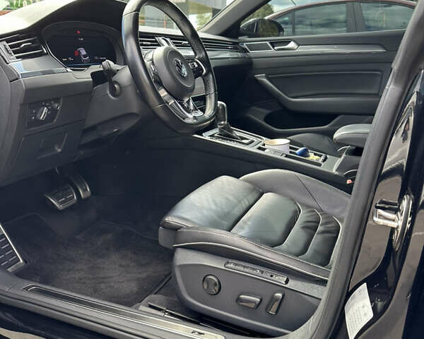 Черный Фольксваген Arteon, объемом двигателя 2 л и пробегом 169 тыс. км за 26500 $, фото 6 на Automoto.ua