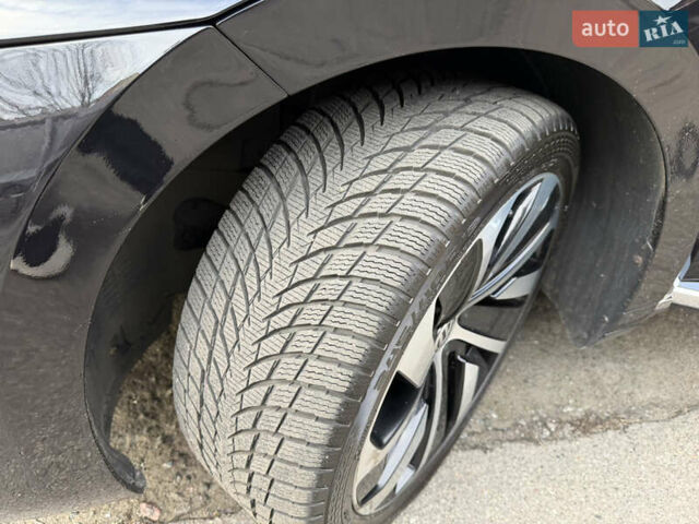 Черный Фольксваген Arteon, объемом двигателя 1.98 л и пробегом 173 тыс. км за 22900 $, фото 6 на Automoto.ua