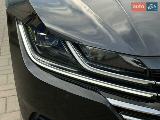 Черный Фольксваген Arteon, объемом двигателя 2 л и пробегом 226 тыс. км за 25990 $, фото 38 на Automoto.ua