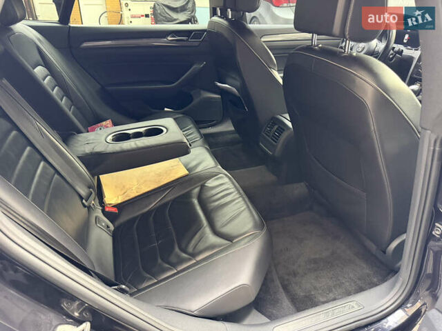 Черный Фольксваген Arteon, объемом двигателя 1.98 л и пробегом 173 тыс. км за 22900 $, фото 24 на Automoto.ua