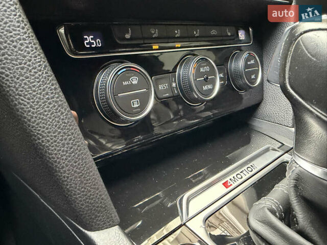 Черный Фольксваген Arteon, объемом двигателя 1.98 л и пробегом 173 тыс. км за 22900 $, фото 15 на Automoto.ua