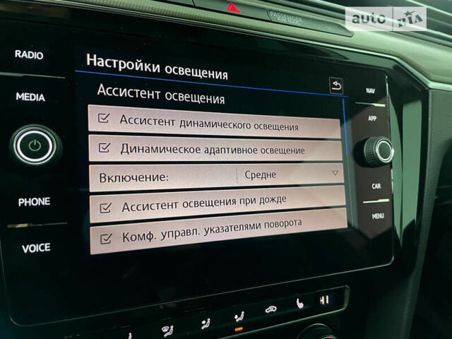 Чорний Фольксваген Arteon, об'ємом двигуна 2 л та пробігом 148 тис. км за 25999 $, фото 95 на Automoto.ua