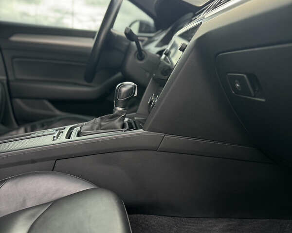 Чорний Фольксваген Arteon, об'ємом двигуна 1.98 л та пробігом 40 тис. км за 21799 $, фото 31 на Automoto.ua