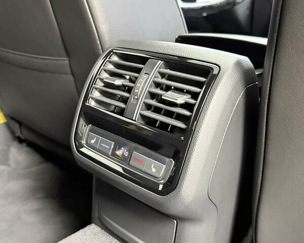 Фольксваген Arteon 2018 у Дубно на Automoto.ua Чорний Фольксваген Arteon, об'ємом двигуна 1.97 л та пробігом 126 тис. км за 29600 $, фото 30 на Automoto.ua