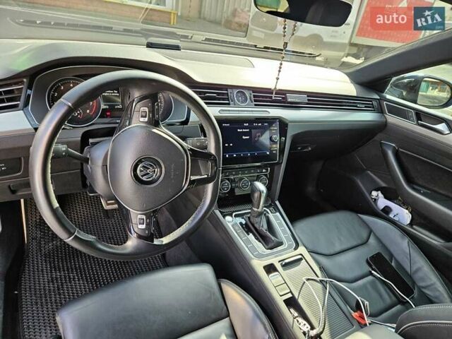 Черный Фольксваген Arteon, объемом двигателя 1.98 л и пробегом 30 тыс. км за 26000 $, фото 28 на Automoto.ua