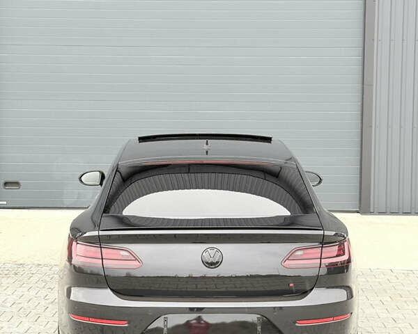 Фольксваген Arteon 2018 у Дубно на Automoto.ua Чорний Фольксваген Arteon, об'ємом двигуна 1.97 л та пробігом 126 тис. км за 29600 $, фото 8 на Automoto.ua