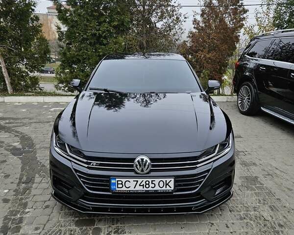 Черный Фольксваген Arteon, объемом двигателя 1.98 л и пробегом 30 тыс. км за 26000 $, фото 4 на Automoto.ua