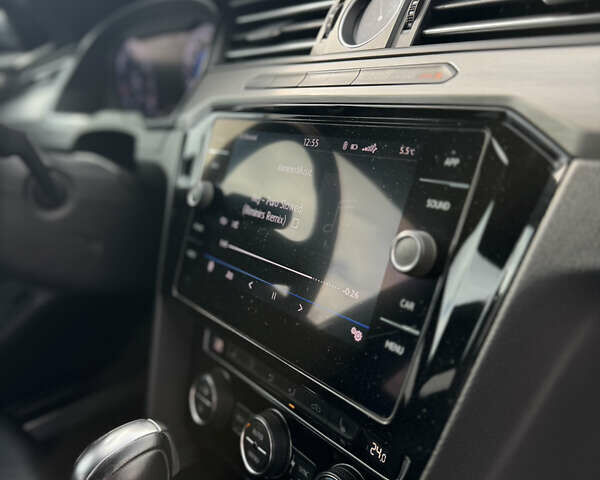 Чорний Фольксваген Arteon, об'ємом двигуна 1.98 л та пробігом 40 тис. км за 21799 $, фото 33 на Automoto.ua