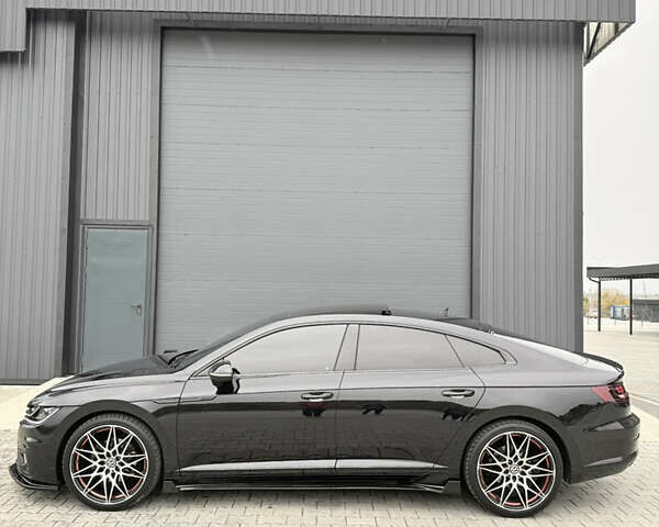 Фольксваген Arteon 2018 у Дубно на Automoto.ua Чорний Фольксваген Arteon, об'ємом двигуна 1.97 л та пробігом 126 тис. км за 29600 $, фото 6 на Automoto.ua