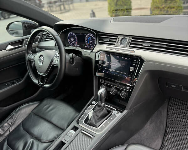 Чорний Фольксваген Arteon, об'ємом двигуна 1.98 л та пробігом 40 тис. км за 21799 $, фото 28 на Automoto.ua