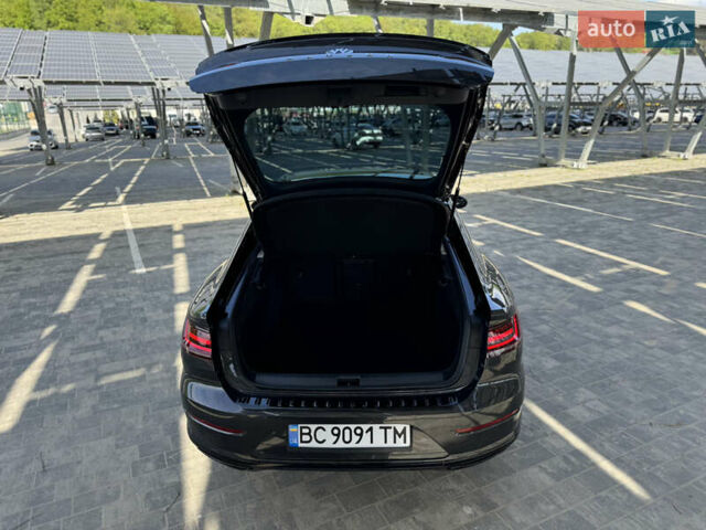 Черный Фольксваген Arteon, объемом двигателя 2 л и пробегом 105 тыс. км за 22400 $, фото 98 на Automoto.ua